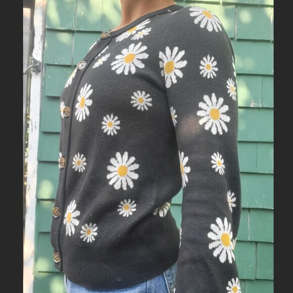 Vintage Daisy Print Cardigan - Picture 3 of 4